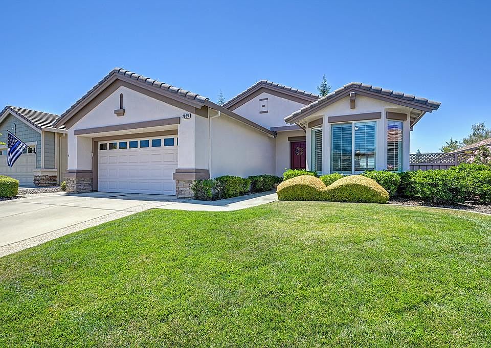 1st image of 2059 Stonecrest Ln
