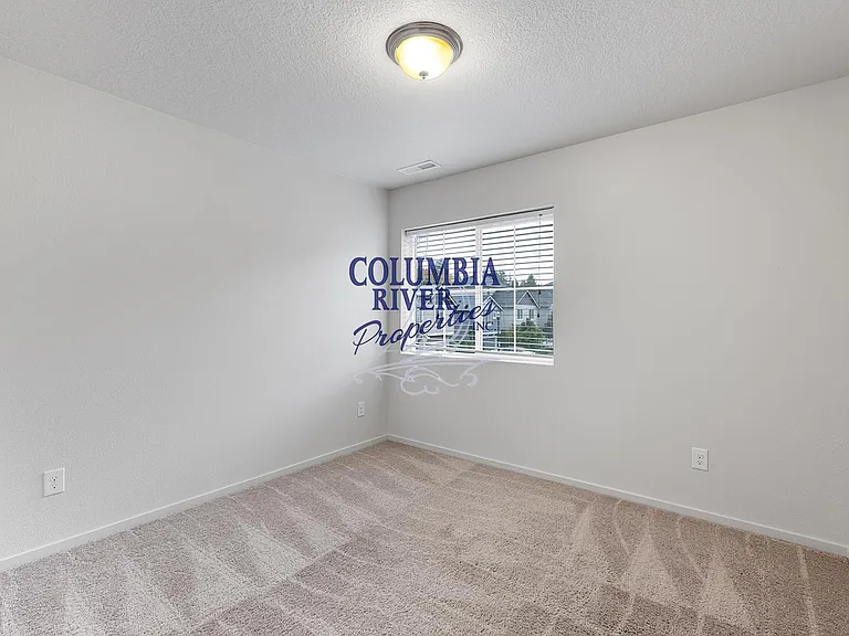 7104 NE 13th Ave — Photo 8