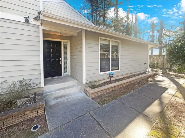 2011 Variations Dr NE, Atlanta, GA 30329