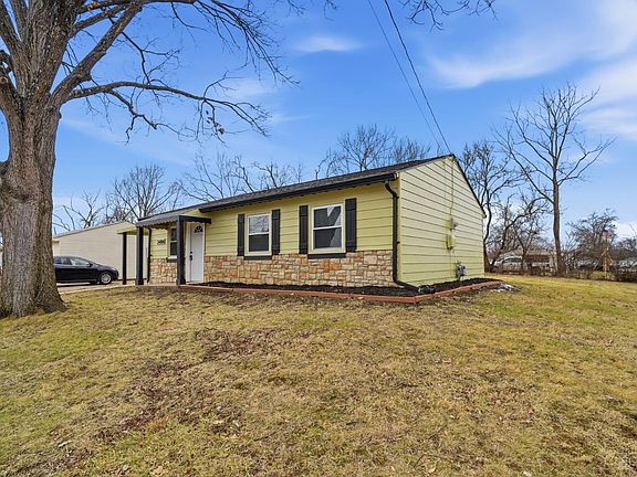 3rd image of 3484 Redskin Dr