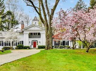 39 Stewart Rd, Short Hills, NJ 07078