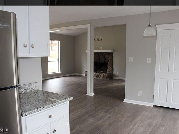3rd image of 6795 Timberclair Ct