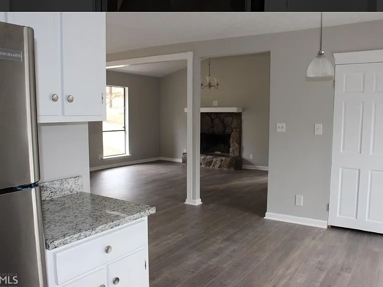 6795 Timberclair Ct — Photo 3