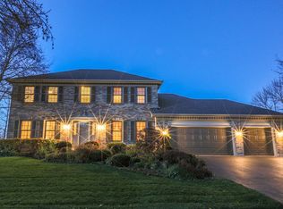 1411 Ada Ln, Naperville, IL 60540