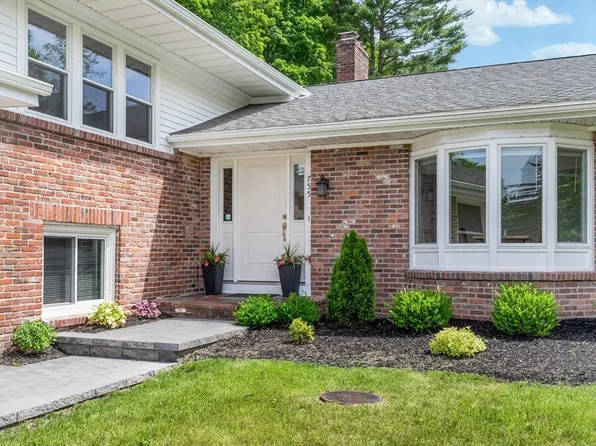 755 Main St, Hanover, MA 02339