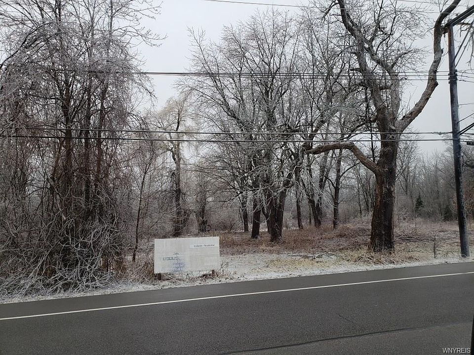 2nd image of 11040 Transit Rd