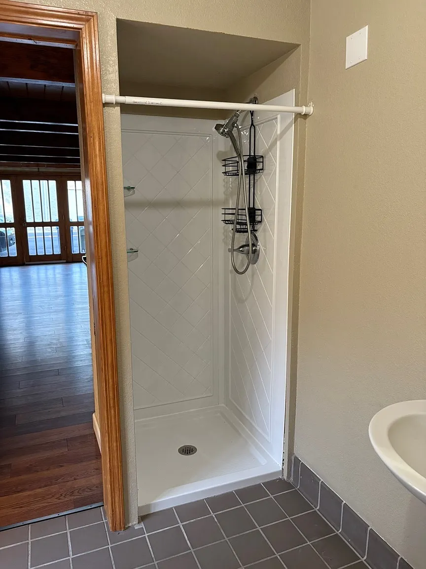 79 South Ione Street - Studio Apt. - 1 — Photo 2