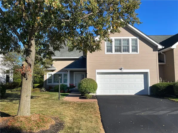 241 Roseland Ln, Canandaigua, NY 14424