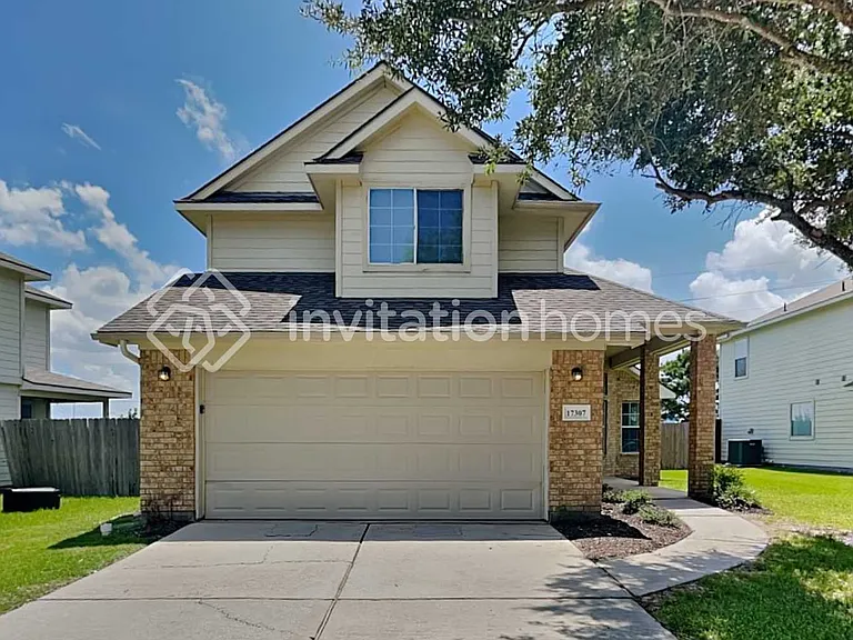 17307 Beretta Bend Dr — Photo 1