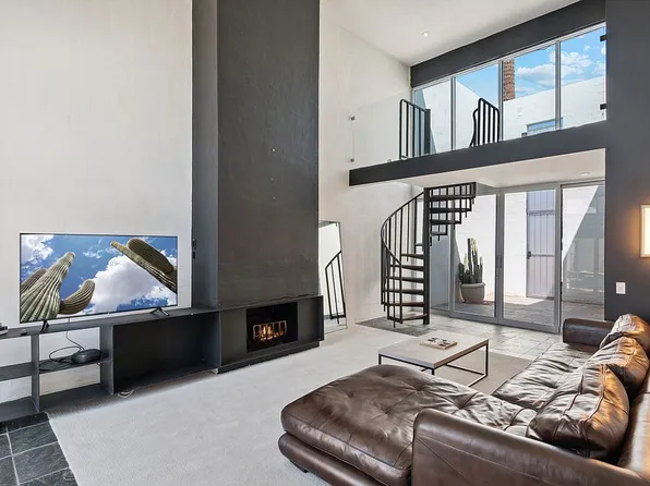 3241 E Camelback Rd, Phoenix, AZ 85018