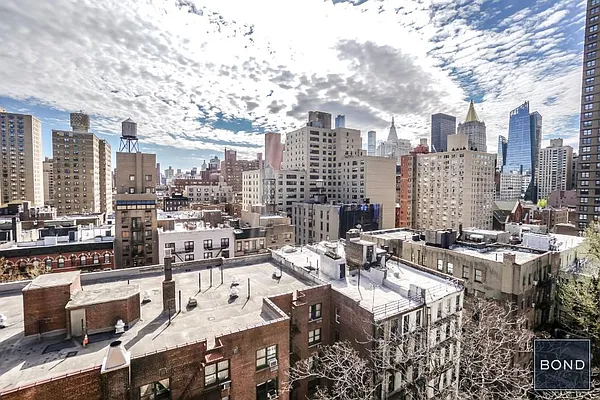 Rented by Bond New York | media 11