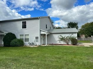 1401 N Glen Cir APT D, Aurora, IL 60506