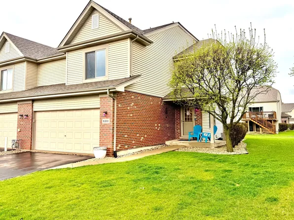 8300 Auburn Ln, Frankfort, IL 60423