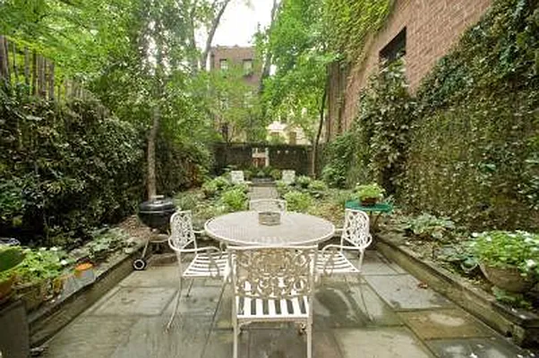 Sold by Corcoran | media 6