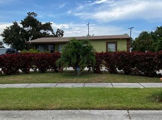 240 W 29th St, Riviera Beach, FL 33404