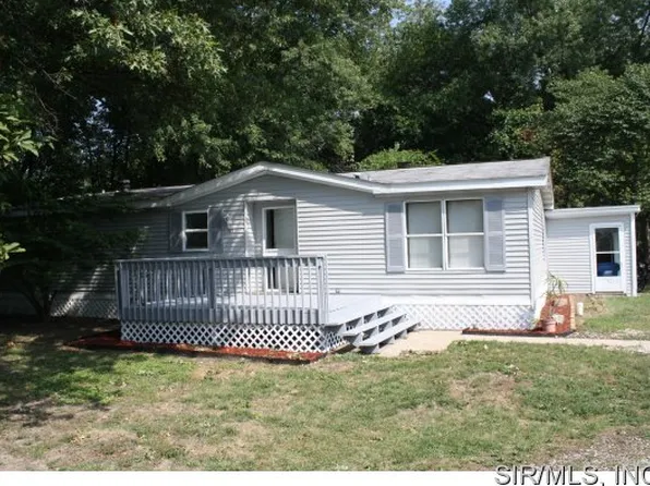 851 W Country Ln, Collinsville, IL 62234