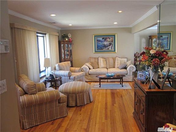 4th image of 18 Linwood Pl