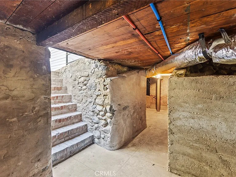379 Buena Loma St — Photo 36