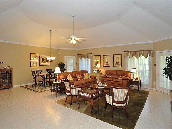 4th image of 2803 Kings Crossing Dr APT 308