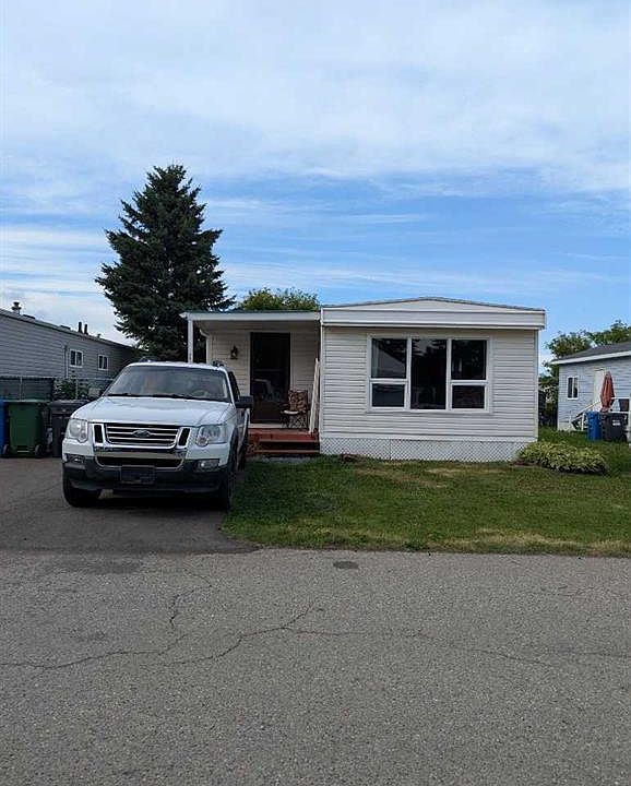 1st image of 5344 S 76th St #148