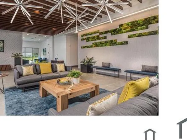 11855 SW 216th St, Miami, FL