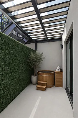 Outdoor, photo 2