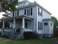 560 W Washington Ave photo 1