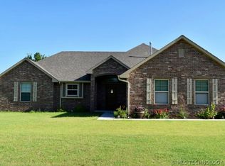 11608 E Britton Rd, Jones, OK 73049