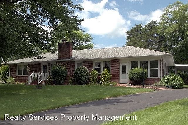 1st image of 1417 Nelson Dr
