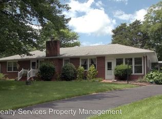 1417 Nelson Dr, Lynchburg, VA 24502