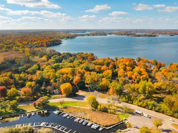 5000 Manitou Rd, Tonka Bay, MN 55331