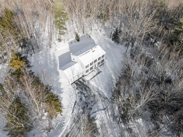 34 Scenic View Drive, Turner, ME 04282