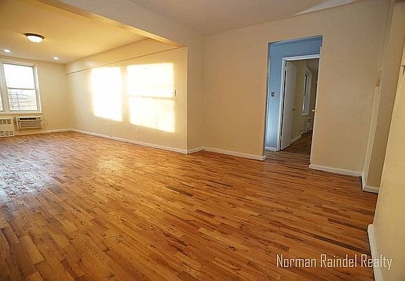 3rd image of 1745 E 12th St APT 3F