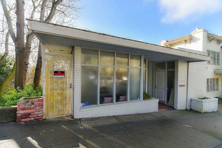 1st image of 609 Georgia St