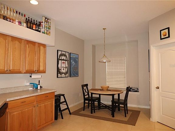 5th image of 9818 Laurel Ledge Dr