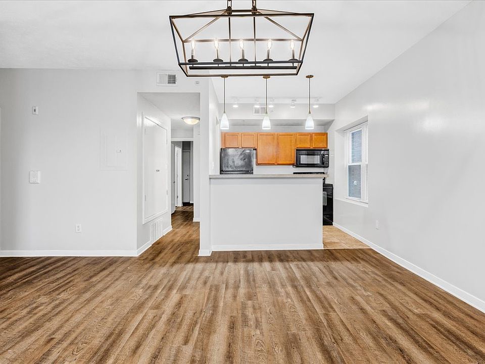 1st image of 203 S 26th Ave APT 6