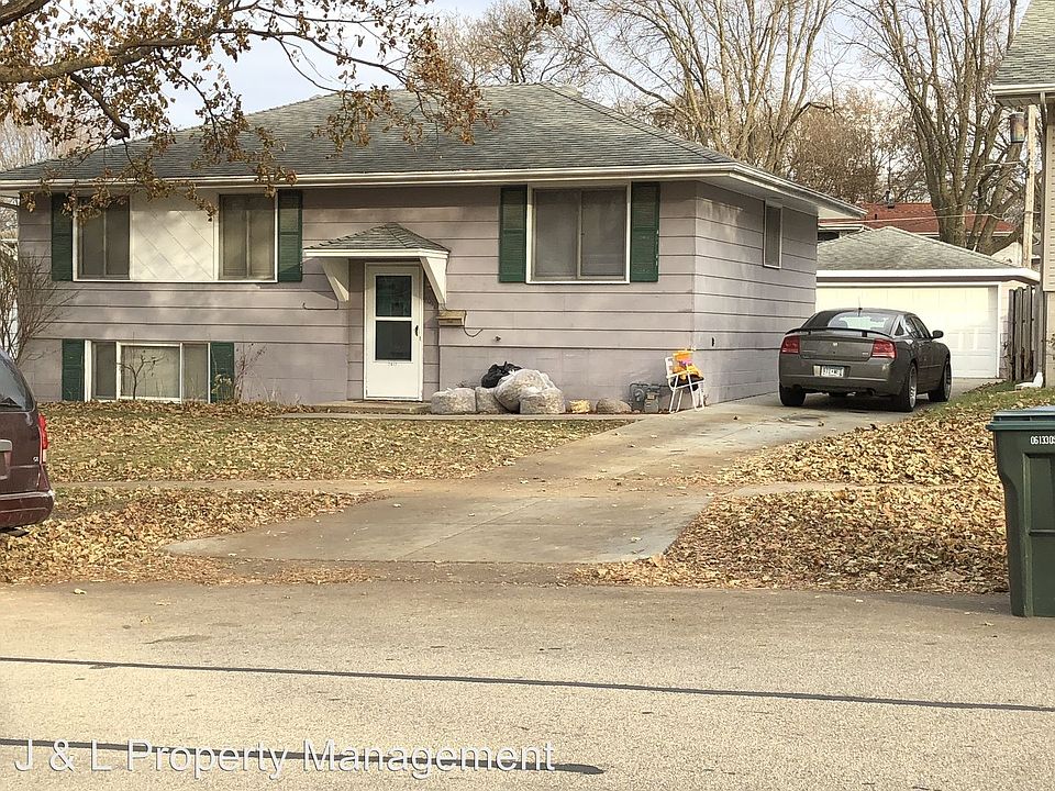 2nd image of 2612 12th Ave NW