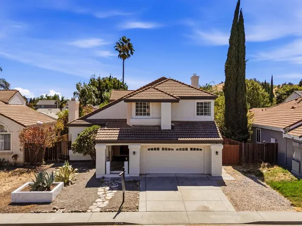740 Shannon Drive, Vacaville, CA 95688