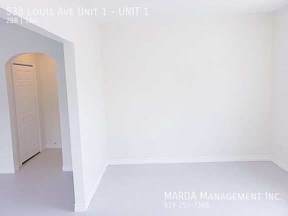 5th image of 538 Louis Ave Unit 1
