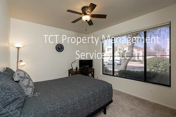 9729 E Celtic Dr — Photo 11