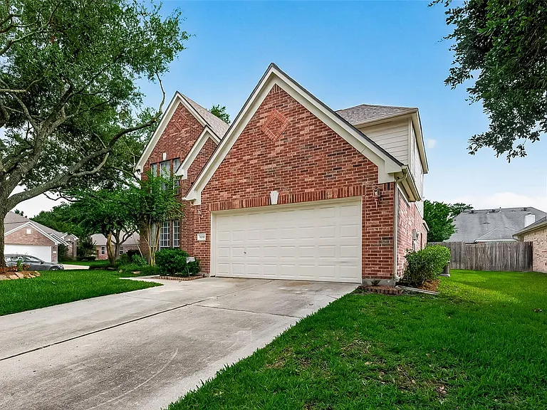 11218 Timbertree Ln — Photo 4