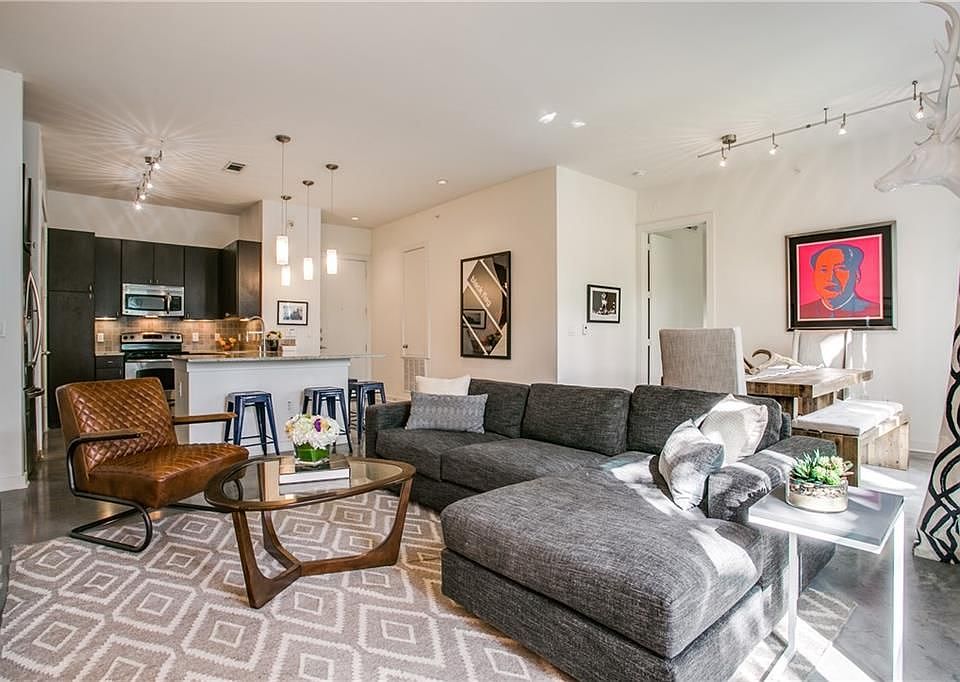 1st image of 2950 McKinney Ave APT 223