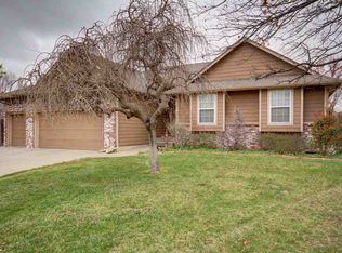 10426 W Taft Ct, Wichita, KS 67209