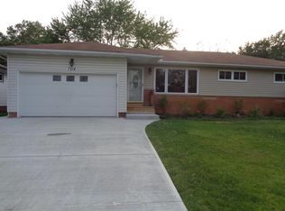 7214 Marko Ln, Parma, OH