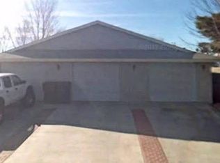 121 Parkview Ave, Ridgecrest, CA 93555