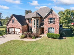 10697 Lakeside Rd, Lowell, AR 72745