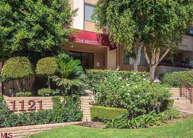 1st image of 1121 N Olive Dr APT 314