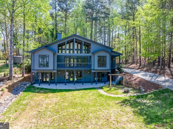 1762 Green Rd, Buford, GA 30518