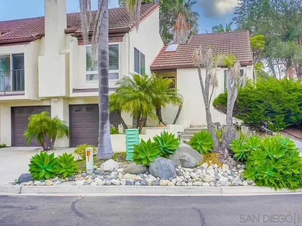 2348 Nicklaus Dr, Oceanside, CA 92056