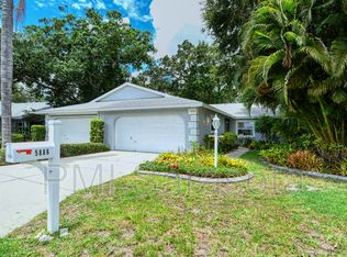 5888 Bonaventure Pl, Sarasota, FL 34243